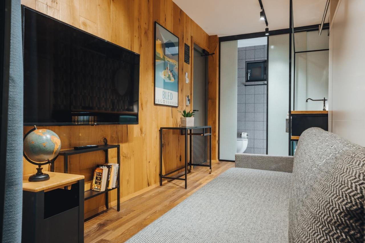 City Glamping By One66 Hotel Ljubljana Bagian luar foto