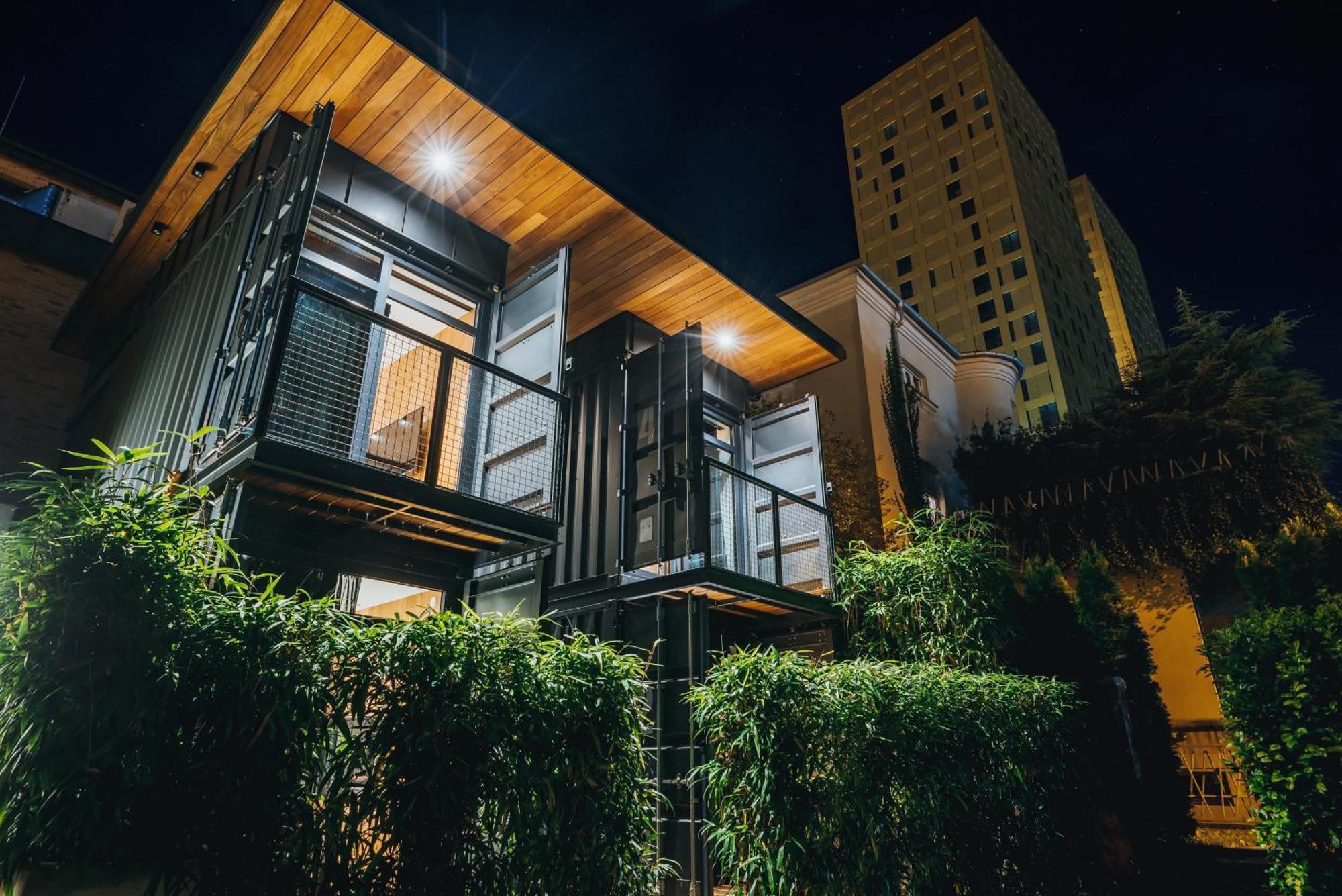 City Glamping By One66 Hotel Ljubljana Bagian luar foto